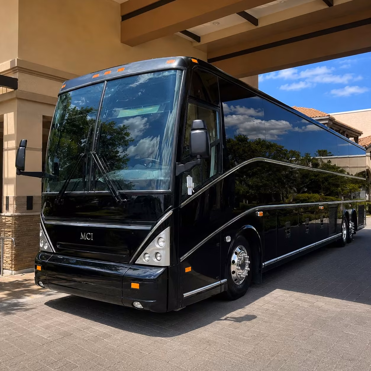 employee shuttle services for bellingham businesses and corporate campuses