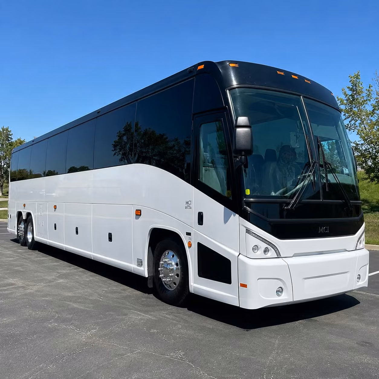 shuttle buses for hotels resorts and corporate stays near bellingham
